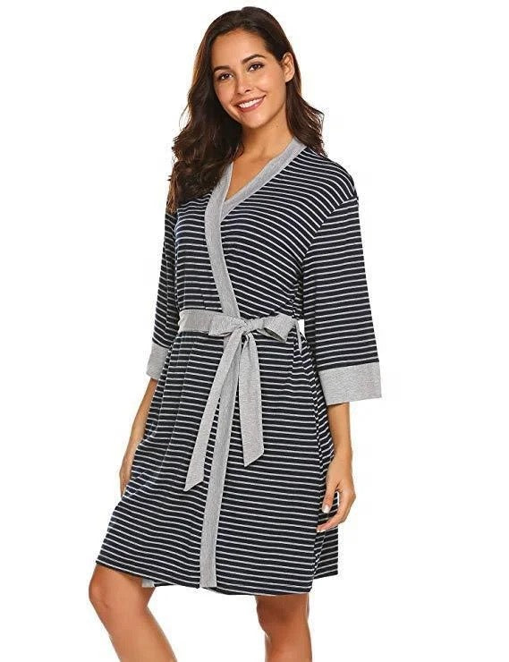 peignoir de maternite et d'allaitement