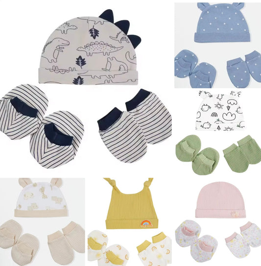 Lot de Bonnets et Moufles  et chaussons pour Bébé – Motifs Variés et Doux