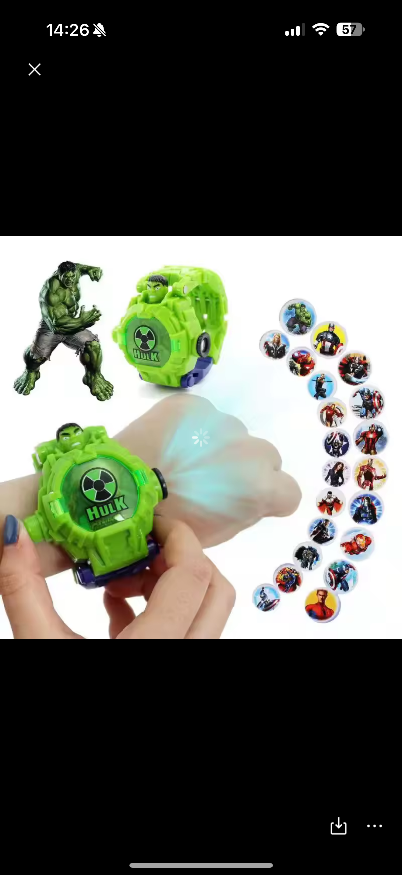 Montre transformer en robot héroïque et projection plusieurs modèles